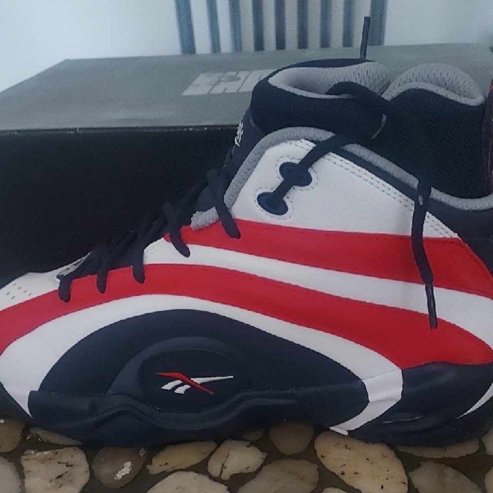 Reebok Shaqnosis "usa" basketball high tops shoes